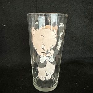 Warner Bro’s. Vintage Porky Pig character glass.